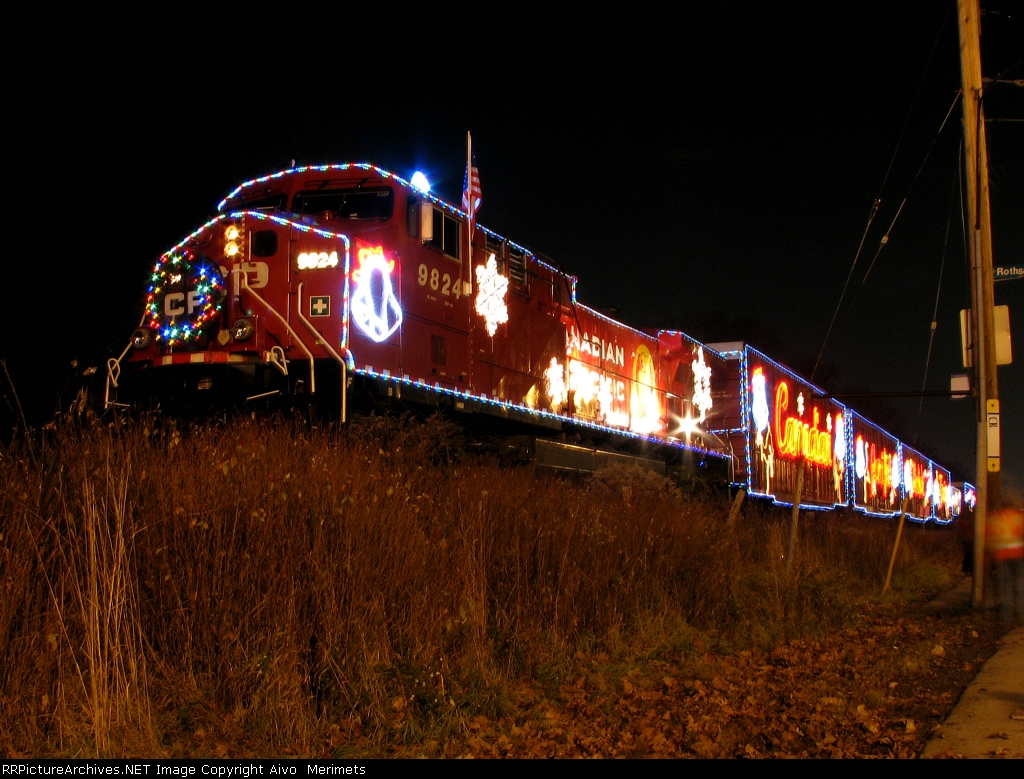 CP 2009 Holiday Train at Hamilton